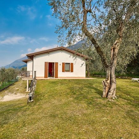 Bellavista Apartment Малчезине Екстериор снимка