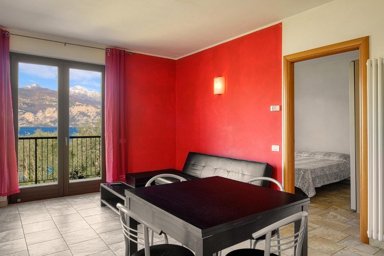 Bellavista Apartment Малчезине Екстериор снимка