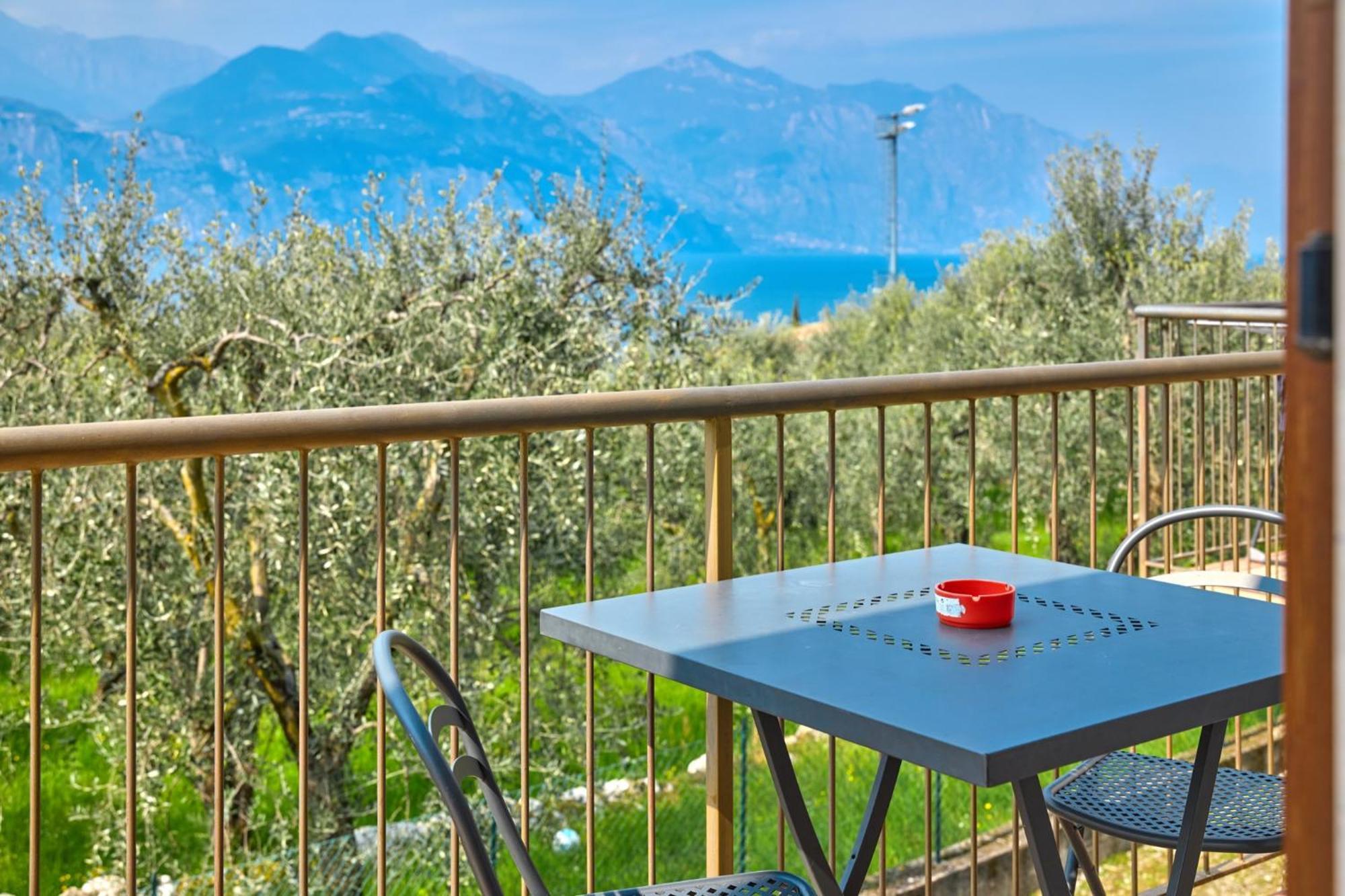 Bellavista Apartment Малчезине Екстериор снимка