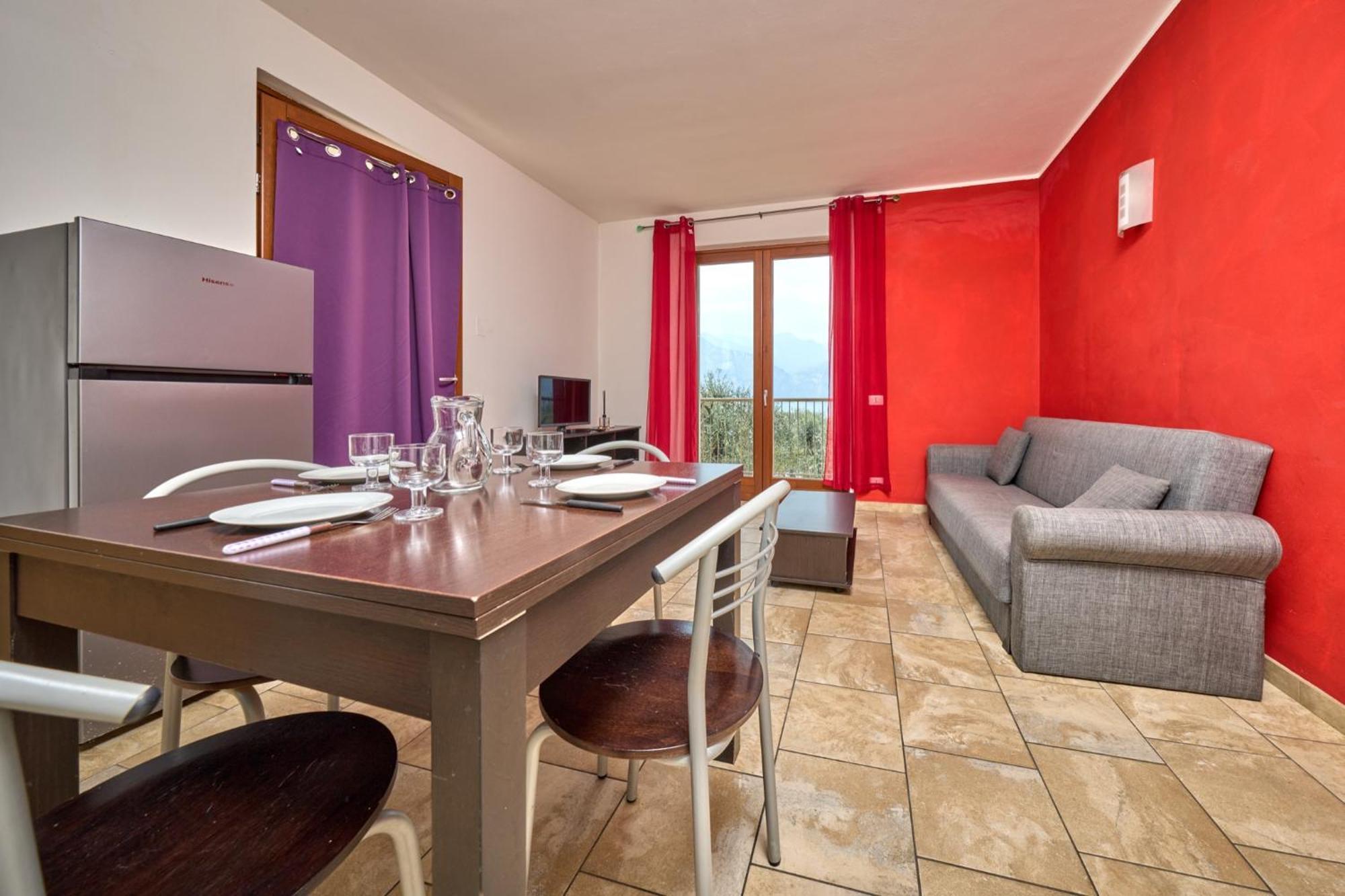 Bellavista Apartment Малчезине Екстериор снимка